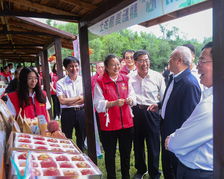 PG电子网站 PG电子2023年全国科普日和中国农民丰收节农技协联合行动启动(图4)